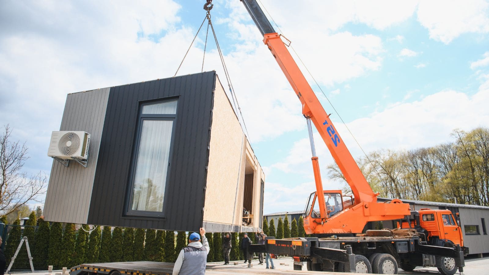 the transportation and installation of modular housing