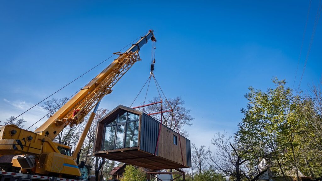 the intallation of a modular building